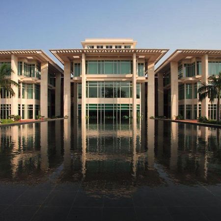 Jaypee Palace Hotel Agra  Ngoại thất bức ảnh