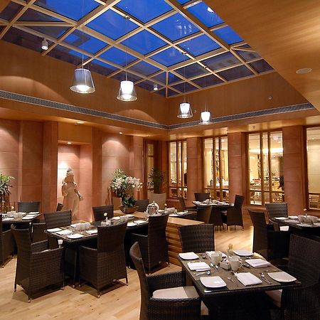 Jaypee Palace Hotel Agra  Ngoại thất bức ảnh