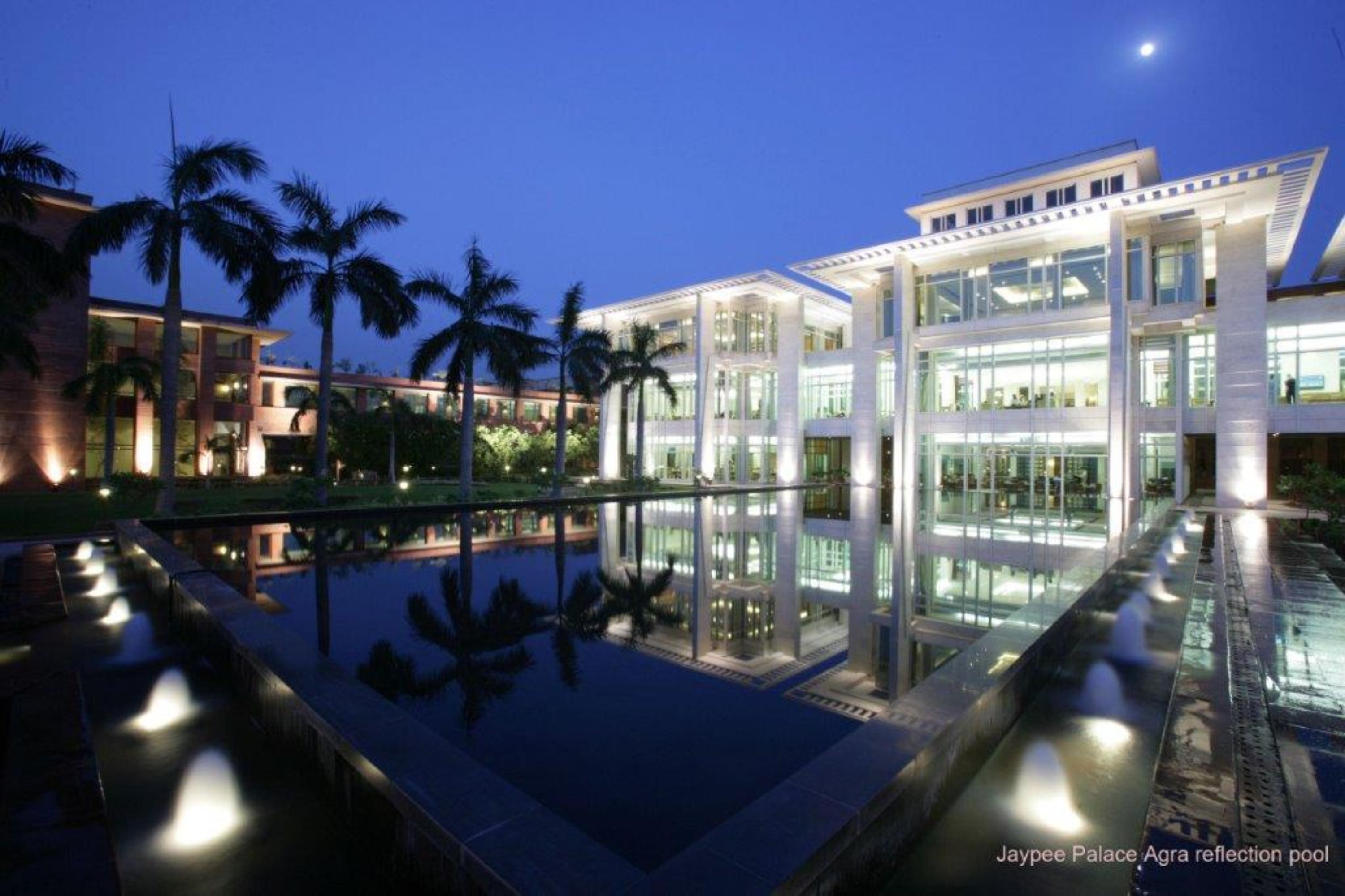 Jaypee Palace Hotel Agra  Ngoại thất bức ảnh