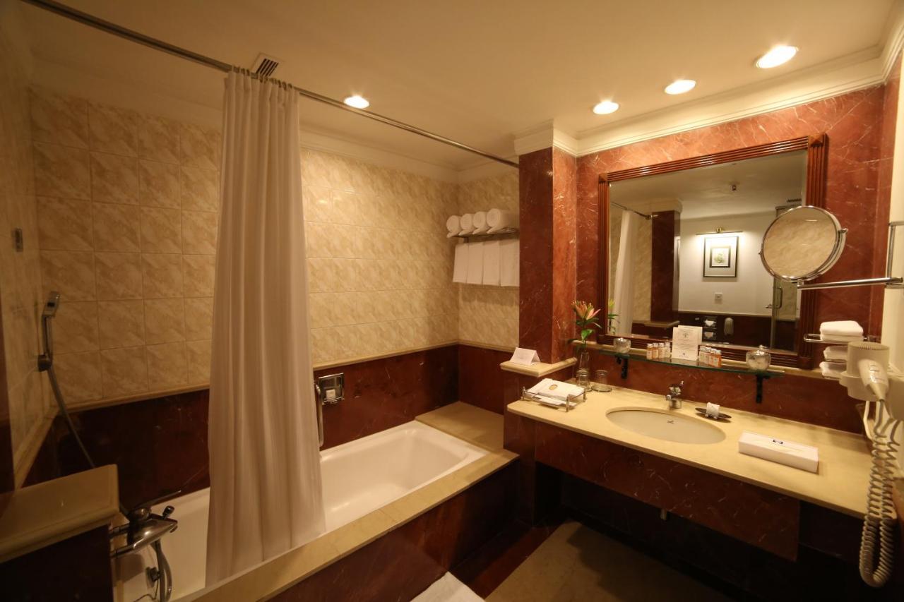 Jaypee Palace Hotel Agra  Ngoại thất bức ảnh
